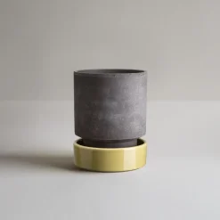 Bergs Potter Hoff pot, Ø18 cm, Raw Grey-Pale Yellow< Bloempotten