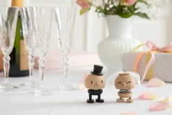 Hoptimist Groom S figuur, Raw oak< Houten Beelden