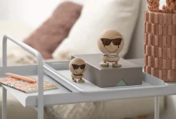 Hoptimist Smiley Cool M figuur, Raw oak< Houten Beelden