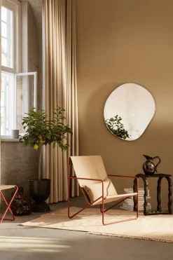 Ferm Living Hourglass pot klein Ø30 cm, Zwart-donkergrijs< Bloempotten