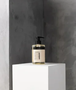 Humdakin handzeep 300 ml, Chamomile & sea buckthorn< Zeep & Crèmes