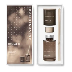 Skandinavisk HYGGE geurkaars & geurstaafjes, 65 g + 100 ml< Geurkaarsen & Aroma Diffusers