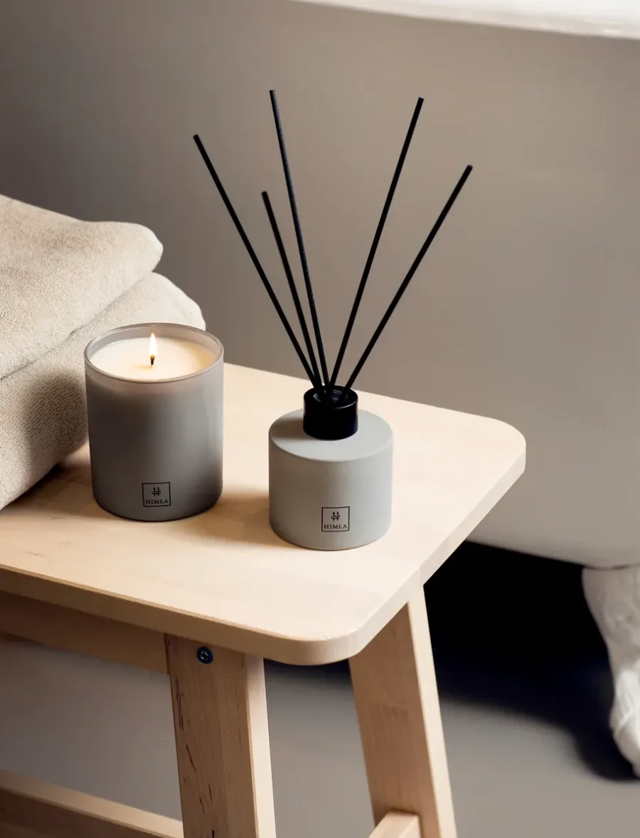 Himla Inhale Reed geurstokjes 100 ml, Sense of silence< Geurkaarsen & Aroma Diffusers
