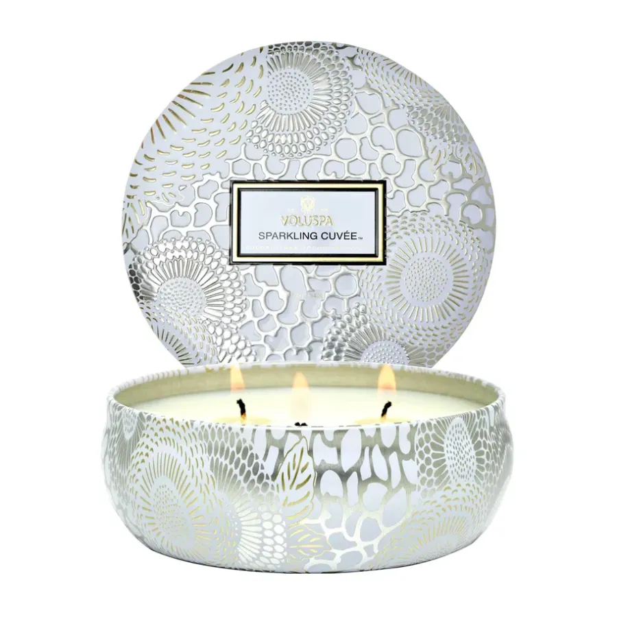 Voluspa Japonica 3-wick Tin geurkaars 40 uur, Sparkling Cuvée< Geurkaarsen & Aroma Diffusers