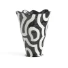 HAY Jessica Hans Shadow vaas 25 cm, Zwart-wit< Vazen