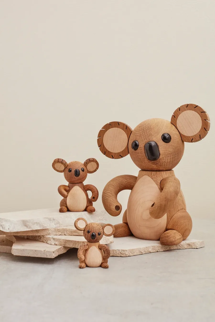 Spring Copenhagen Joey decoratie koala, Eikenhout-essenhout< Houten Beelden