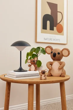 Spring Copenhagen Joey decoratie koala, Eikenhout-essenhout< Houten Beelden