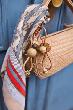 Kay Bojesen Denmark Kaj Bojesen vogel sleutelhanger, Eik, naturel leer< Houten Beelden