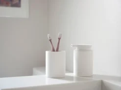 Zone Denmark Karma zeepdispenser 25 cl, White< Zeepdispensers & Zeepschaaltjes