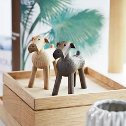 Kay Bojesen Denmark Kay Bojesen hond Tim, gerookt eiken< Houten Beelden|Kinderkamer Interieuraccessoires