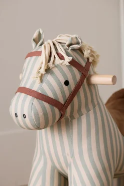Kid's Concept schommelpaard, Sam< Kinderkamer Interieuraccessoires|Kinderkamer Interieuraccessoires