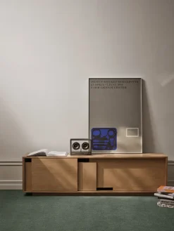 Design House Stockholm Layer dressoir, Eiken, 180x51 cm< Tv- & Mediameubels|Ladekasten & Dressoirs