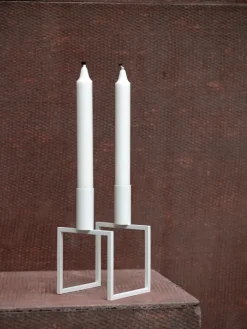 Audo Copenhagen Line kandelaar, white (wit)< Kandelaars