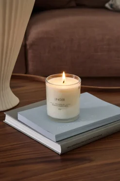 Scandi Essentials Linger geurkaars, 260 g< Geurkaarsen & Aroma Diffusers