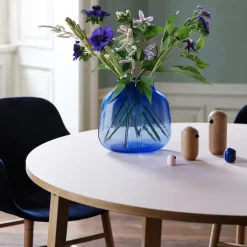 Normann Copenhagen Little Bird figuur eikenhout, 13,5 cm.< Houten Beelden