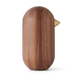 Normann Copenhagen Little Bird figuur walnoten, 10 cm< Houten Beelden
