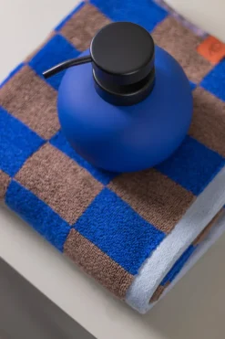 Mette Ditmer Lotus zeepdispenser, Cobalt< Zeepdispensers & Zeepschaaltjes
