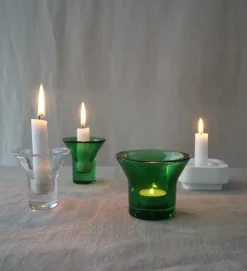 Born In Sweden Lumi kandelaar 8 cm, Groen< Kandelaars