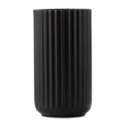 Lyngby Porcelæn Lyngby vaas zwart mat, 15 cm.< Vazen