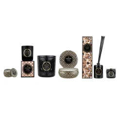 Voluspa Maison Noir Mini Tin geurkaars 25 uur, Ambre Lumiere< Geurkaarsen & Aroma Diffusers