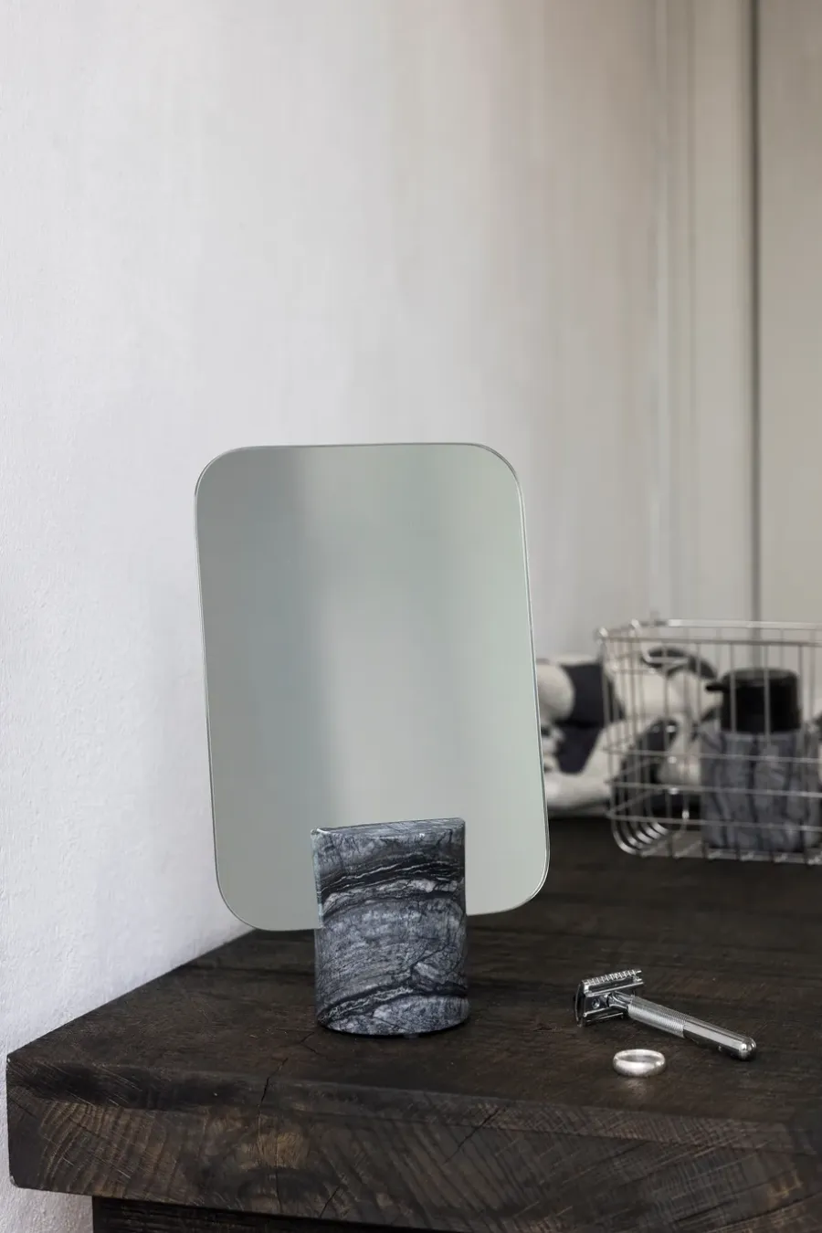 Mette Ditmer Marble tafelspiegel, Black-grey, 30 cm< Tafelspiegels
