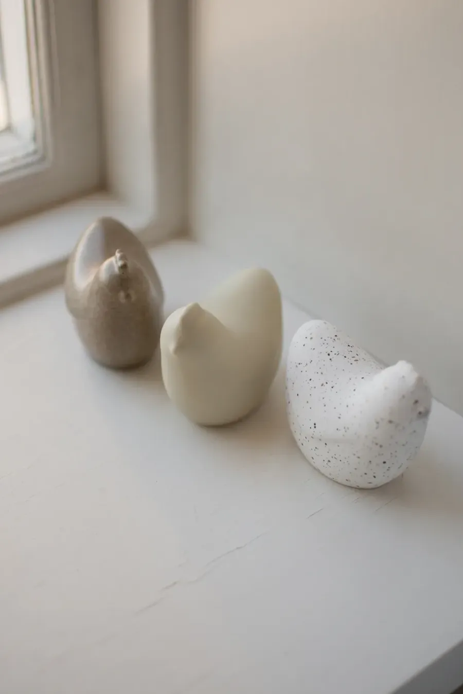 DBKD Mini kippen 8 cm, Creme< Paasdecoratie