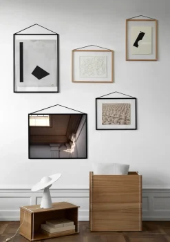 MOEBE eikenhouten lijst 40x50 cm, Transparent, Wood, Black< Lijsten & Kaders