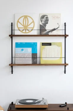 MOEBE tijdschriftstandaard, Smoked oak-grey< Tijdschriftenrekken