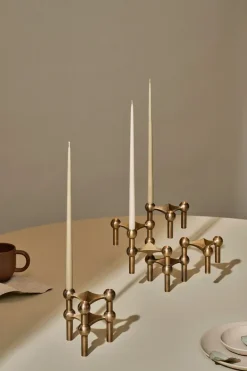 STOFF Nagel kandelaar, Bronzed brass< Kandelaars