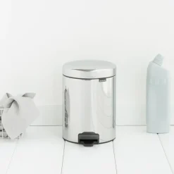 Brabantia New Icon pedaalemmer 5 liter, staal - glanzend< Pedaalemmers