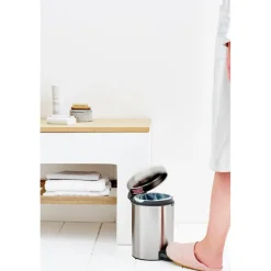 Brabantia New Icon pedaalemmer 3 liter, Matt steel fingerprint proof< Pedaalemmers