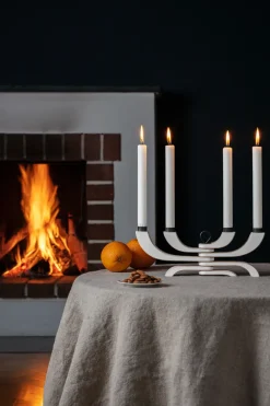 Design House Stockholm Nordic Light kaarsenhouder 4 armen, wit< Kandelaars|Adventskandelaars & -Kaarsen