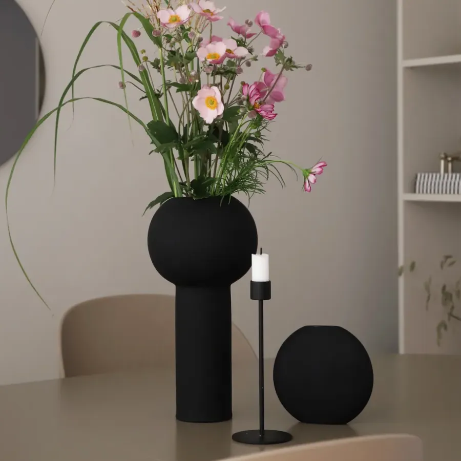 Cooee Design Pastille vaas 15 cm, Black< Vazen