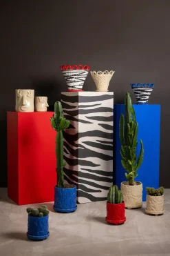 Byon Patty pot L Ø30 cm, Zebra-rood< Bloempotten