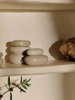 Ferm Living Pebble doosje medium, Sand/Cream< Dozen & Boxen