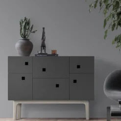 Zweed Peep C2 kast, slate grey, witgepigmenteerd eikenhout< Kasten & Vitrines