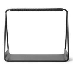 Ferm Living Port brandhoutmand, Zwart< Opbergmanden
