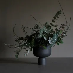 DBKD Post pot Ø18 cm, Cast iron< Bloempotten