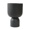 DBKD Post pot Ø13 cm, Cast iron< Bloempotten