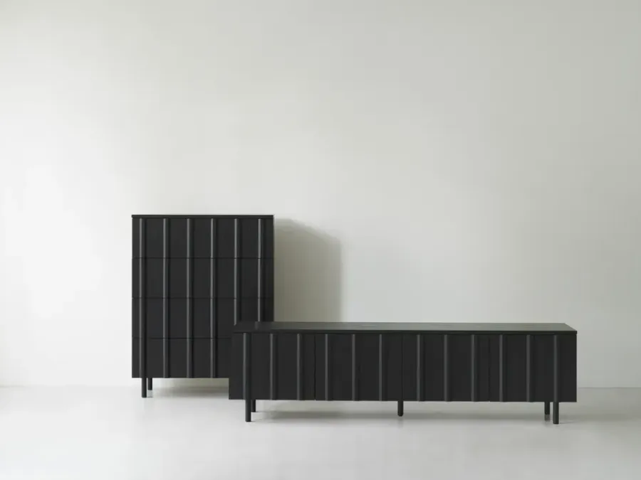 Normann Copenhagen Rib dressoir laag, Soft Black< Tv- & Mediameubels|Ladekasten & Dressoirs