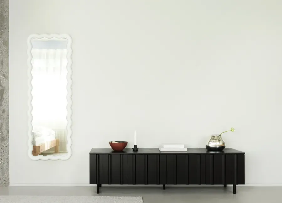 Normann Copenhagen Rib dressoir laag, Soft Black< Tv- & Mediameubels|Ladekasten & Dressoirs
