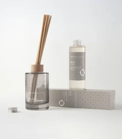 Skandinavisk Ro geurstokjes, 200 ml< Geurkaarsen & Aroma Diffusers
