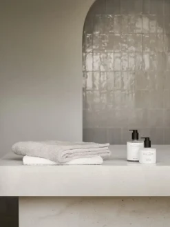 Blomus Satomi handlotion 300 ml, Fresh Laundry< Zeep & Crèmes