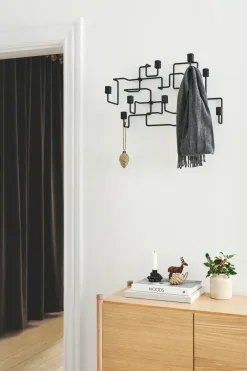 Gejst Sceene bookcase C, Licht eikenhout< Ladekasten & Dressoirs