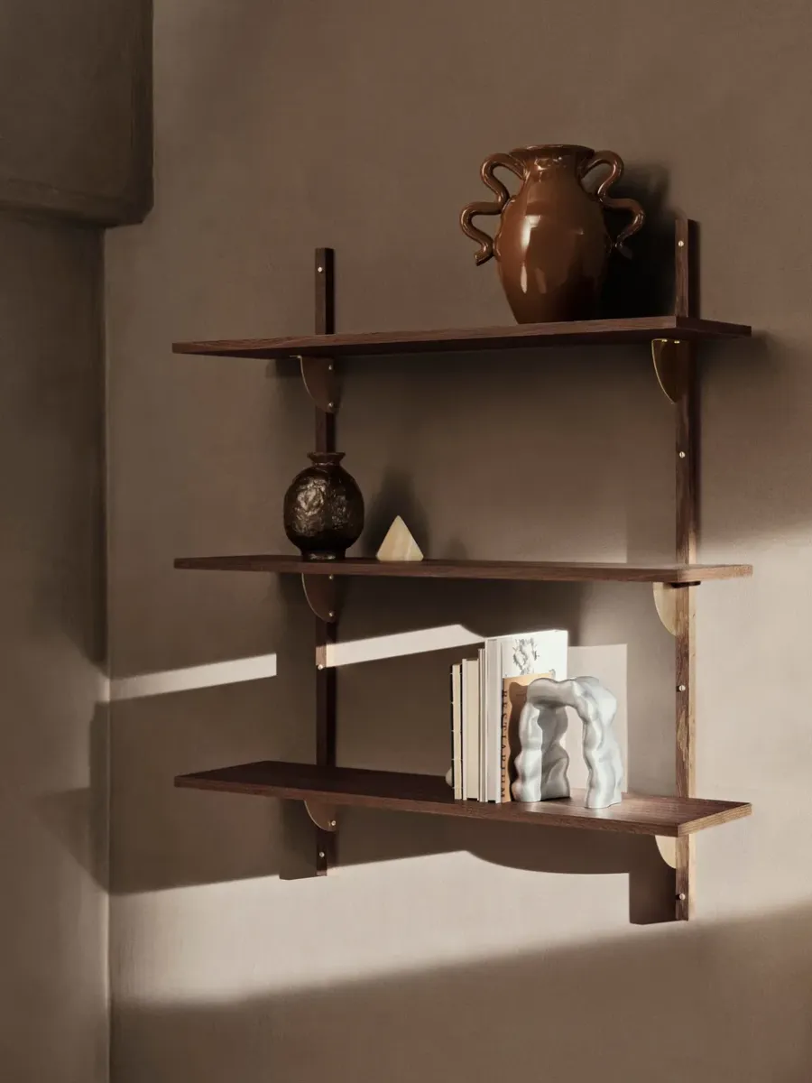 Ferm Living Sector plank triple wide, Smoked Oak, brass< Planken & Planksystemen