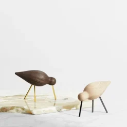 Normann Copenhagen Shorebird walnoot-messing, Middel< Houten Beelden