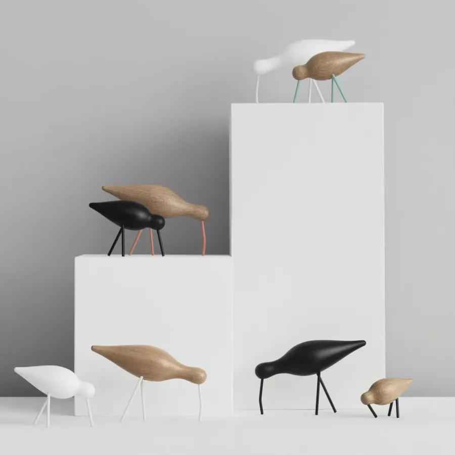 Normann Copenhagen Shorebird zwart, middel< Houten Beelden