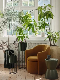 Broste Copenhagen Sonja bloempot H:55 cm, Dark green< Bloempotten