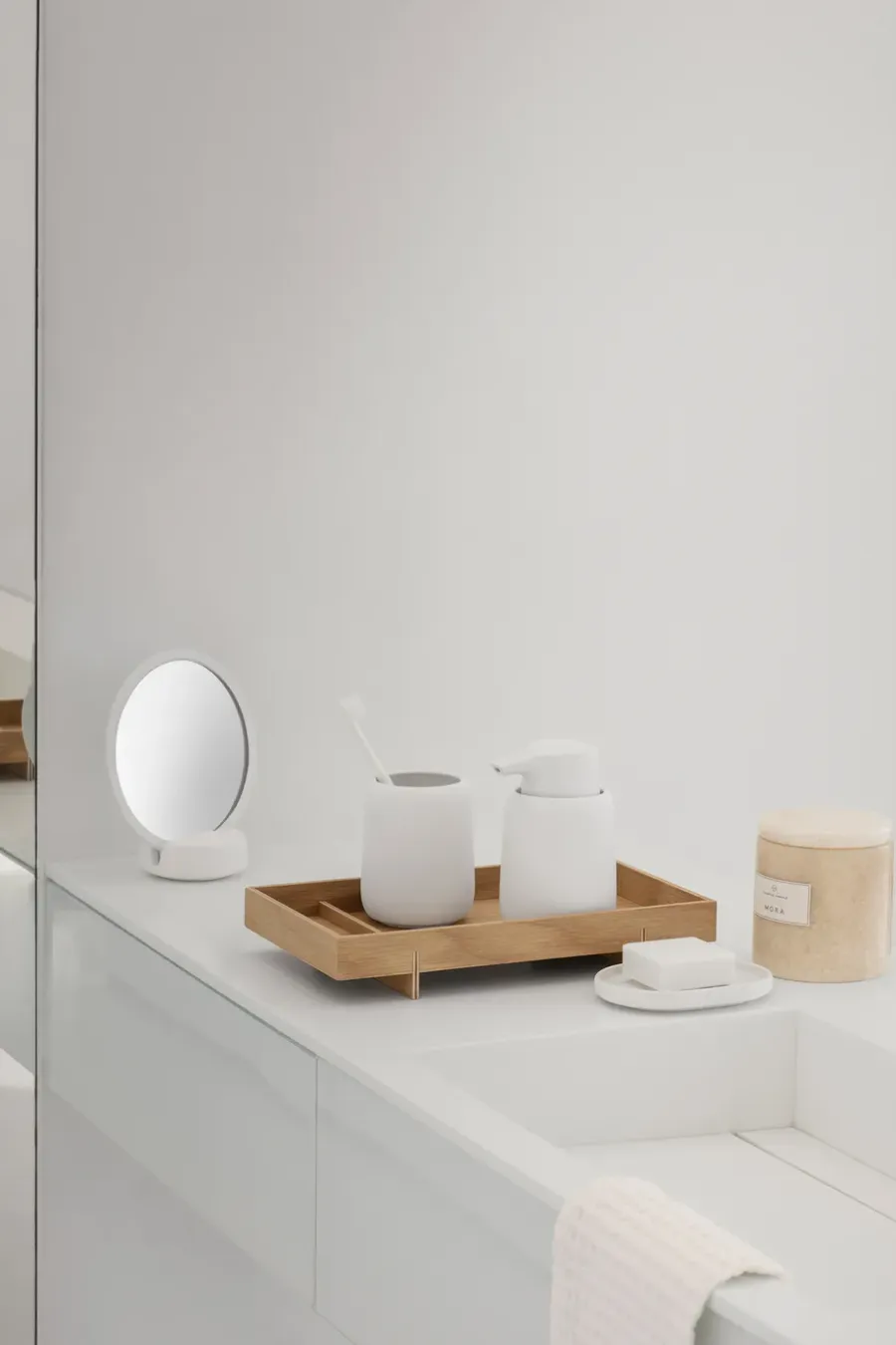 Blomus Sono tandenborstelbeker 30 cl, Wit< Tandenborstelhouders