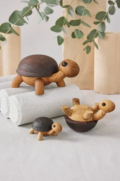 Spring Copenhagen Sporty schildpadjong 3,5 cm, Eikenhout< Houten Beelden